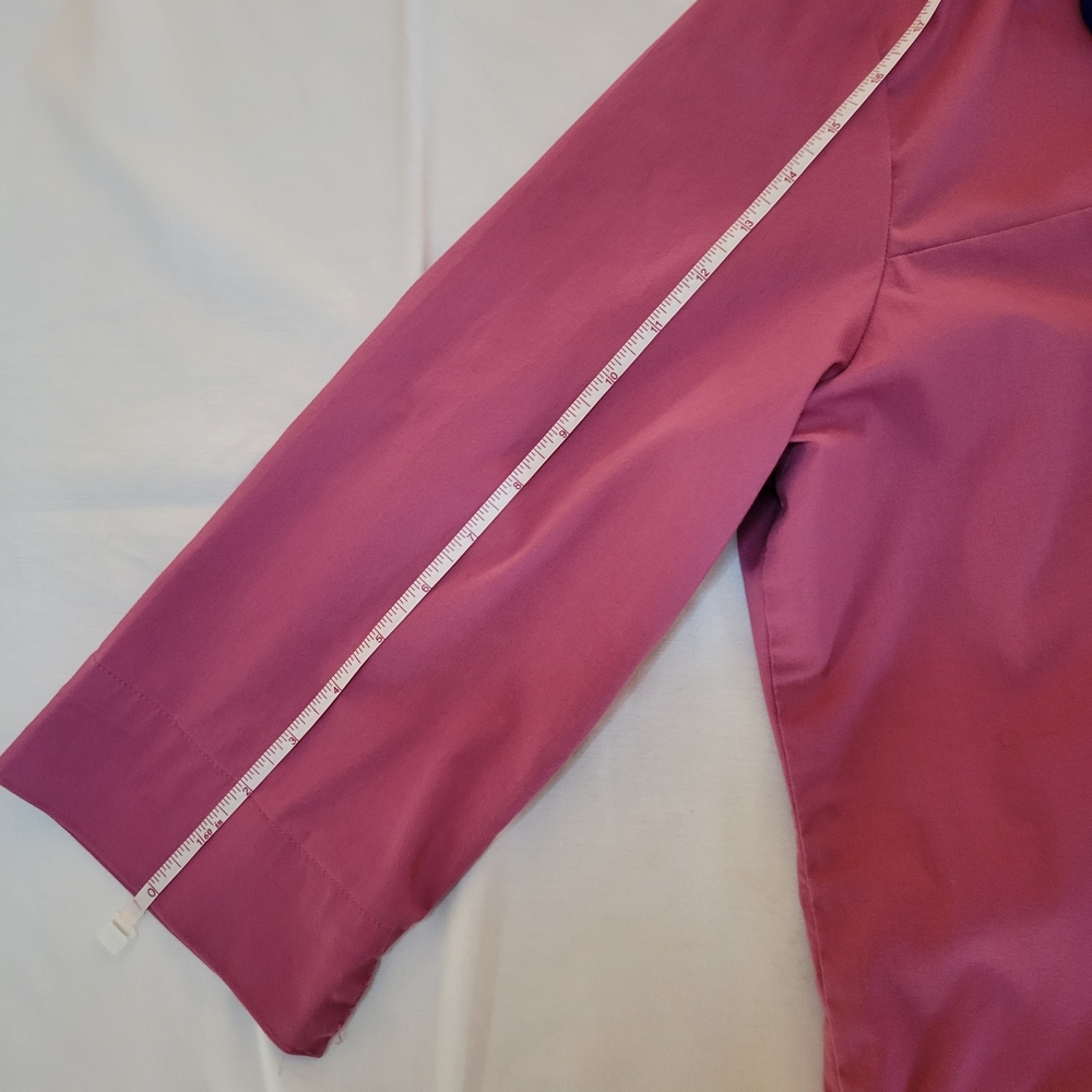 Uniform Advantage Large Mauve Scrub Set with 3/4 sleeve top. - Picture 7 of 7